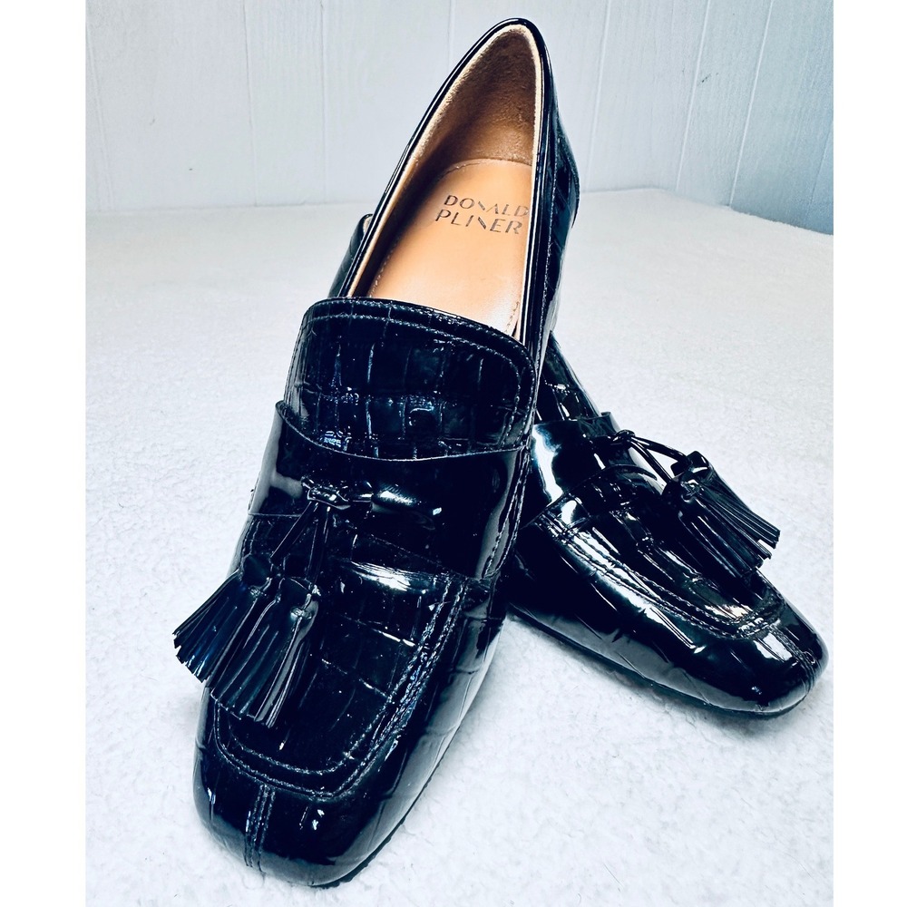 NWOT Donald Pliner Kressida Loafer Womens 6.5 Black Croc Patent Tassel